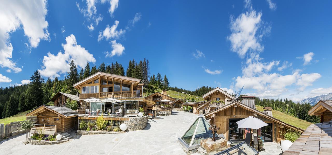 Marc Veyrat - La Maison Des Bois Hotel Manigod Exterior photo